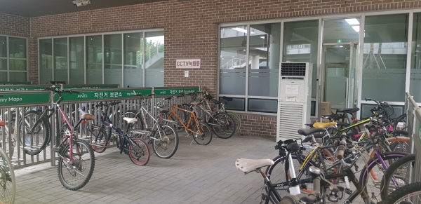 마포구가 현재 자전거보관소로 사용하고 있는 곳에 독립된 전문시설인 ‘선별진료소’를 신축할 계획이다. 사진=마포구 제공