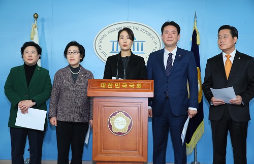 바른미래당 이태규 의원(맨 오른쪽). 사진=연합뉴스