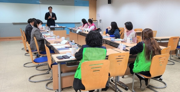 황대호 의원, ‘수원지역 학교 급식종사자'와 정담회 개최 (제공=경기도의회)
