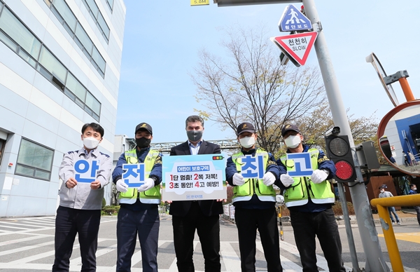 한국GM은 19일 ‘2021 주의태만운전 방지 캠페인’을 본격 시작한다. 사진=한국GM 제공