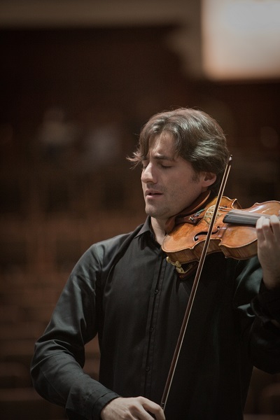 바이올린 : 필립 퀸트Philippe Quint - by Philipp Jekker. 사진=KBS교향악단 제공