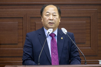 25일 경북도의회에서 도정질문하고 있는 박선하 부위원장.